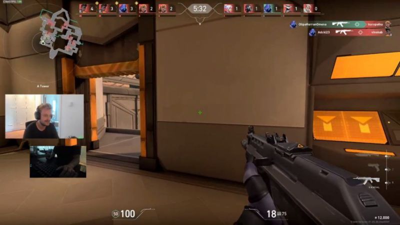 Watch Dota 2 legend JerAx hit an all headshots triple kill using a drawing tablet