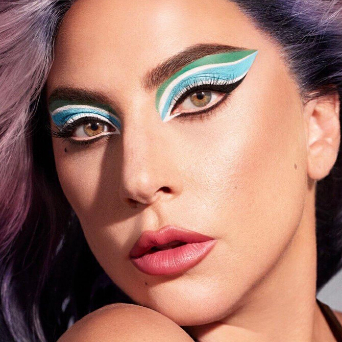 Best Celebrity Makeup Looks Of The Month Beyonce Hailey Bieber Ariana Grande And More Nestia