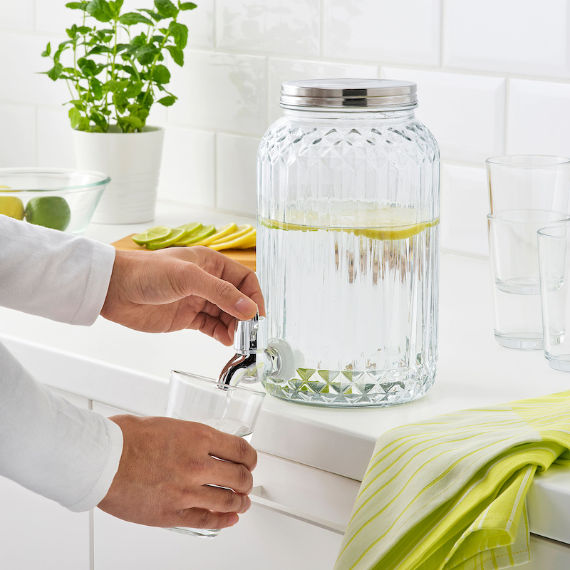 8 Best Water Dispensers In Singapore For Instant Hot & Cold Water At Home, With Alkaline & Filtered Options