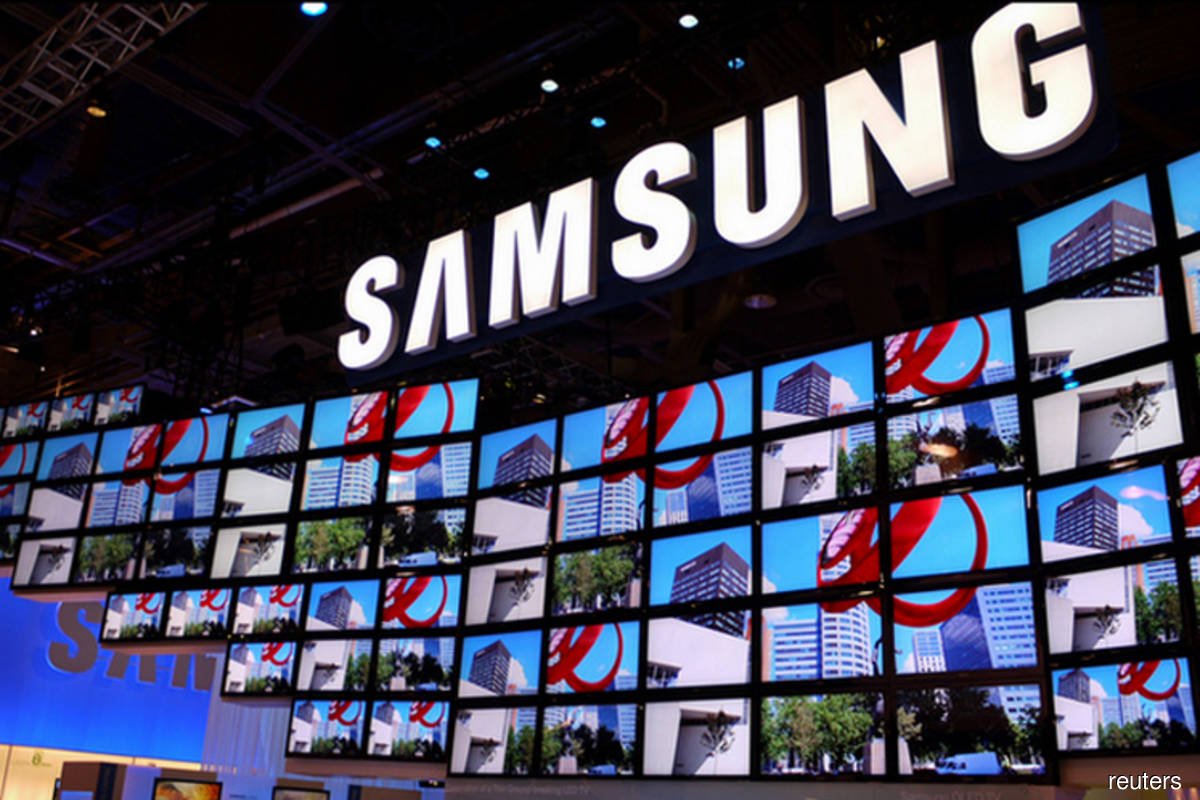 South Korea's Samsung Display seeks licence to supply Huawei — source