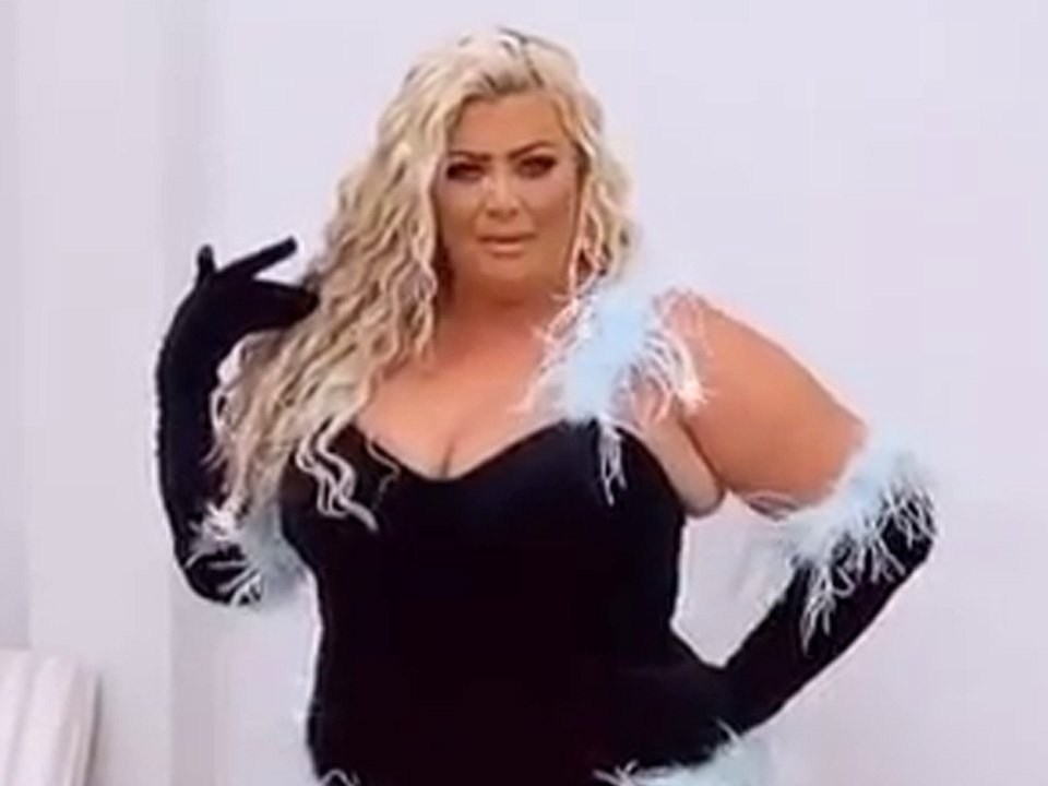 Gemma Collins offers to show fans her WAP in iconic video