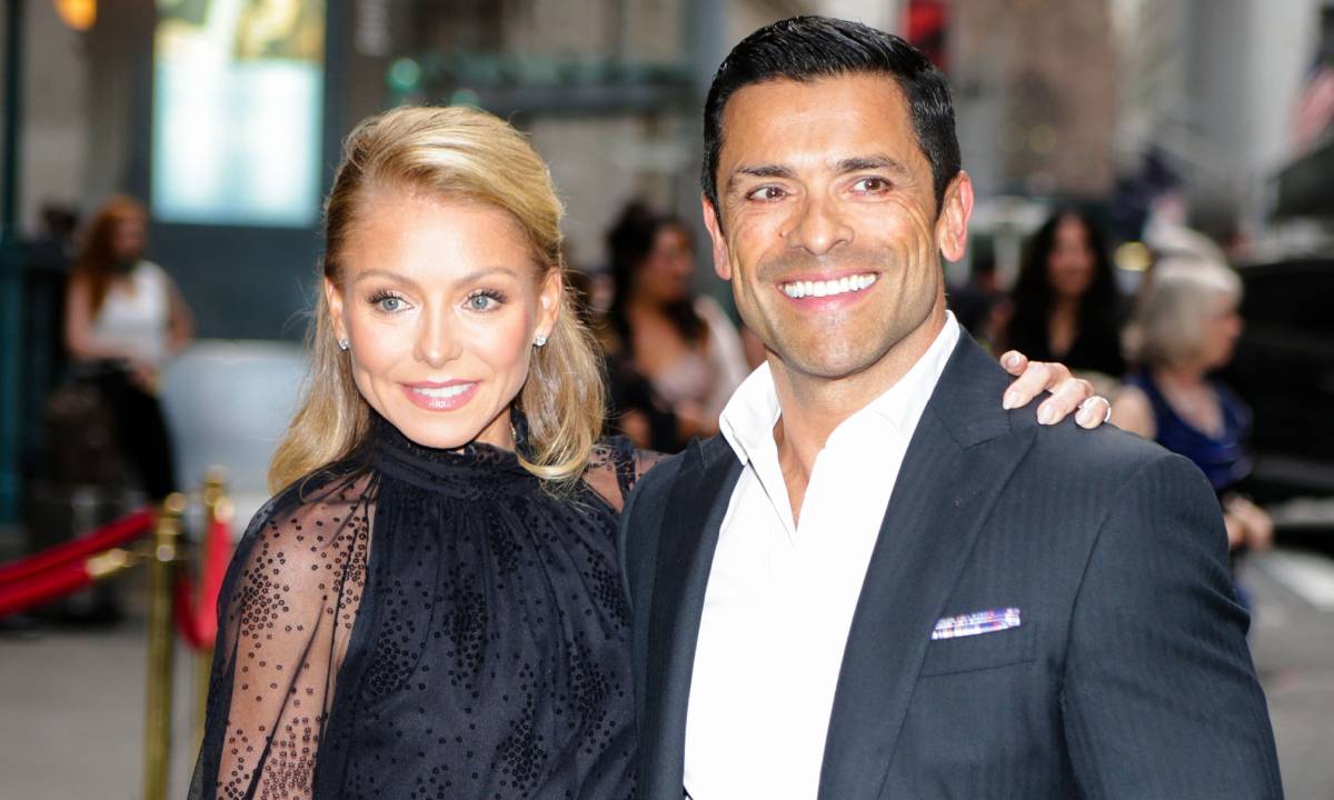 What is Kelly Ripa's net worth? Live with Kelly and Ryan star's fortune revealed