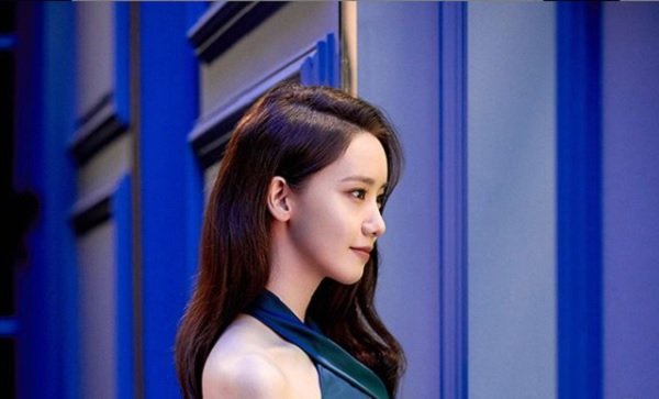 Estee Lauder names K-pop star YoonA as latest muse