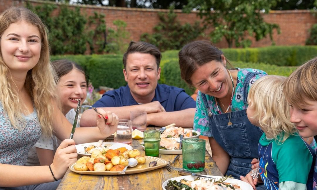 Jamie Oliver shares gorgeous never-before-seen photo with wife Jools and their sons