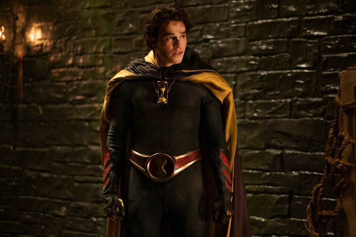 DC's Stargirl: The JSA Faces off With the ISA in Season Finale Photos