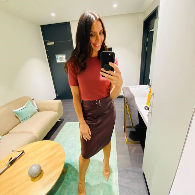 Christine Lampard's ultra-flattering leather skirt floors fans