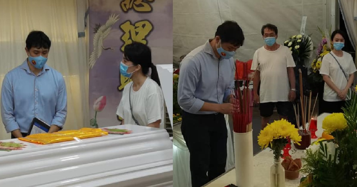 Jamus lim attends the funeral wake of an anchovale link resident