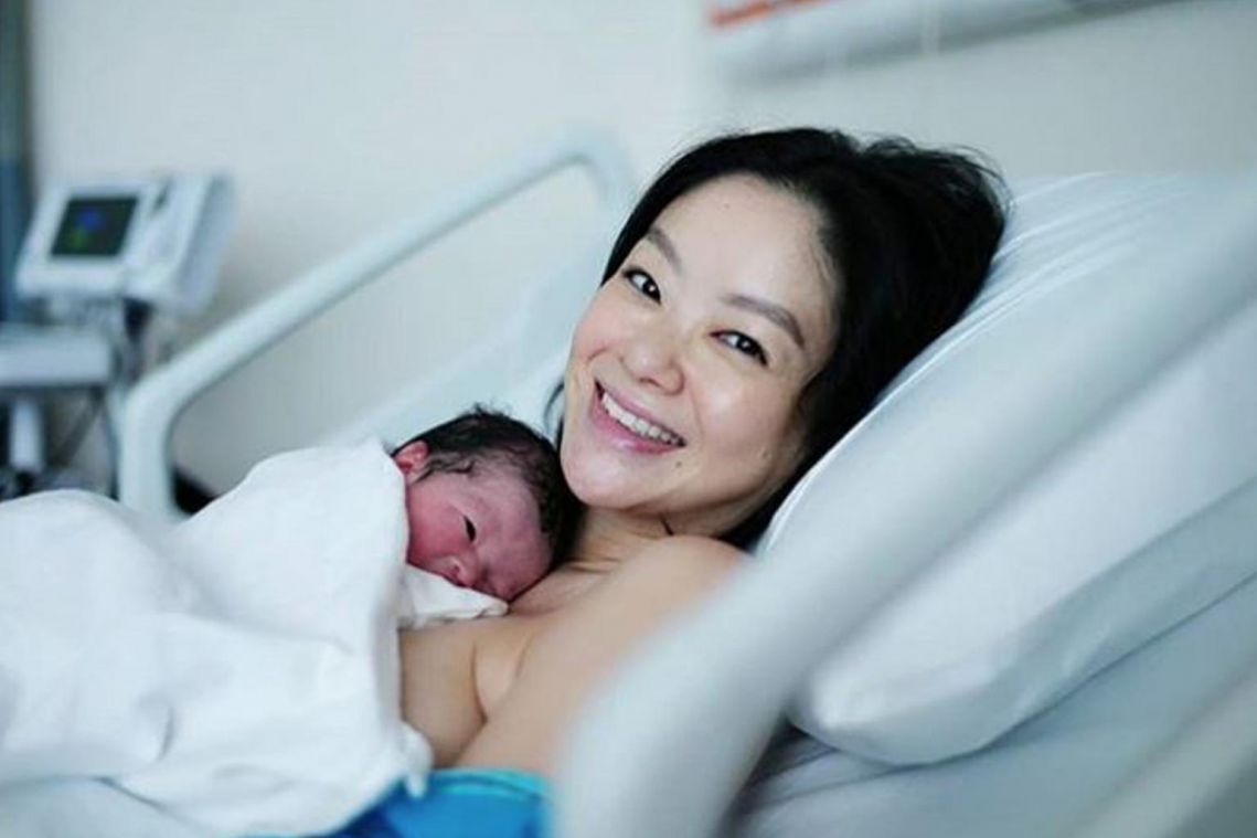 Model-actress Sheila Sim gives birth to baby girl