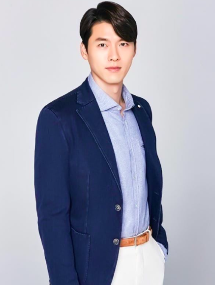 Hyun Bin’s label celebrates his birthday with adorable throwback photos
