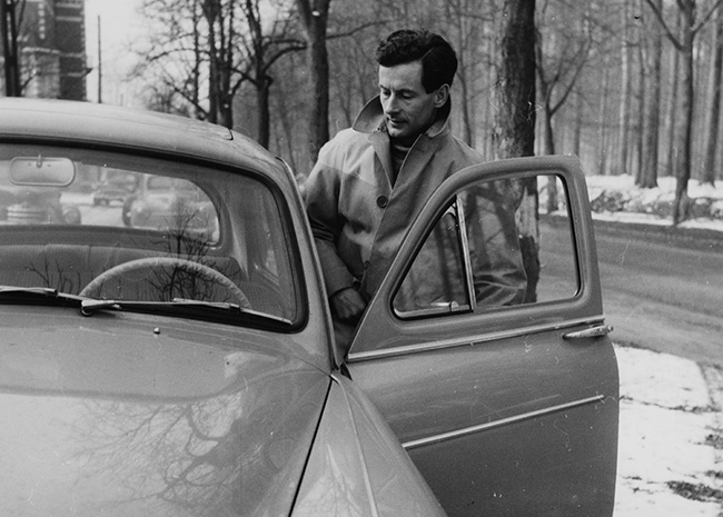 The real story of Princess Margaret's first love Peter Townsend