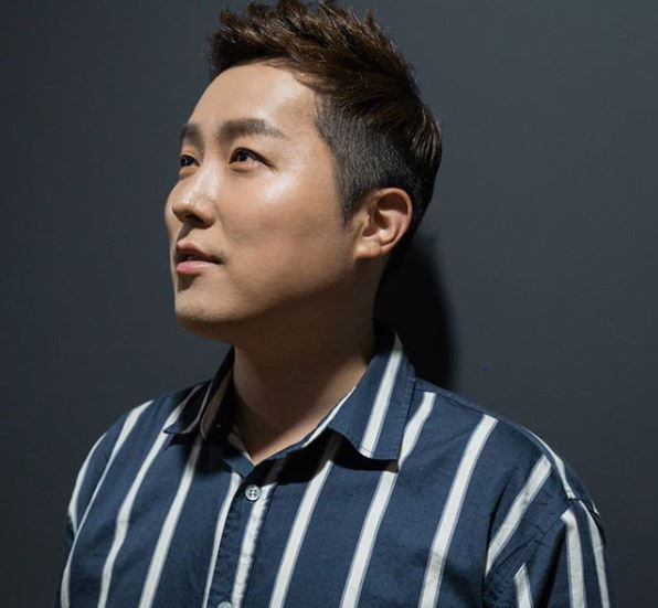 Trot Singer Kwon Do Woon Announces he is Gay; First Korean Singer to Come Out in 20 Years