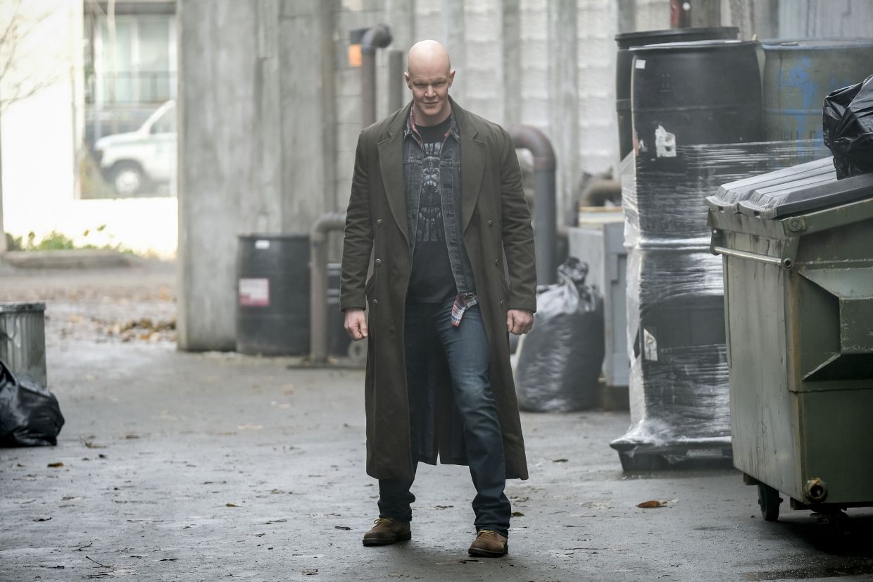 'Swamp Thing' star Derek Mears is OK with being a monster