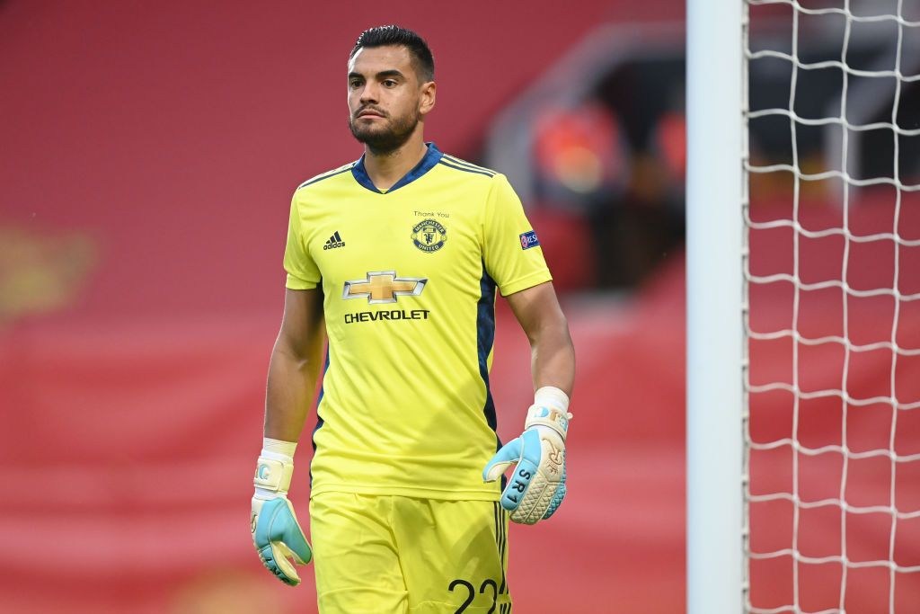 Dimitar Berbatov sends message to Sergio Romero and his wife after failed Manchester United exit