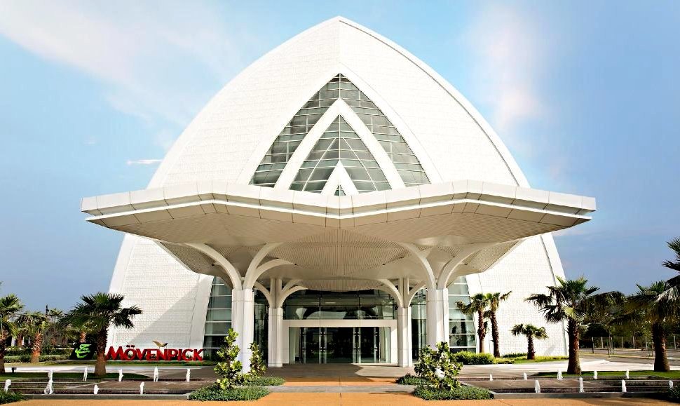 Deputy minister denies non-Muslim appointment at TH-owned hotel