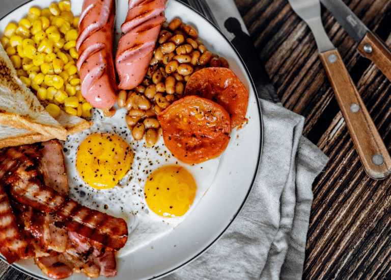 Where to get a full English breakfast in Singapore: Sausages, bacon, eggs, beans and the works