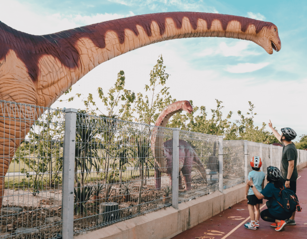 Life-sized Dinosaurs at Changi Jurassic Mile along Changi Airport Connector: Free Entry