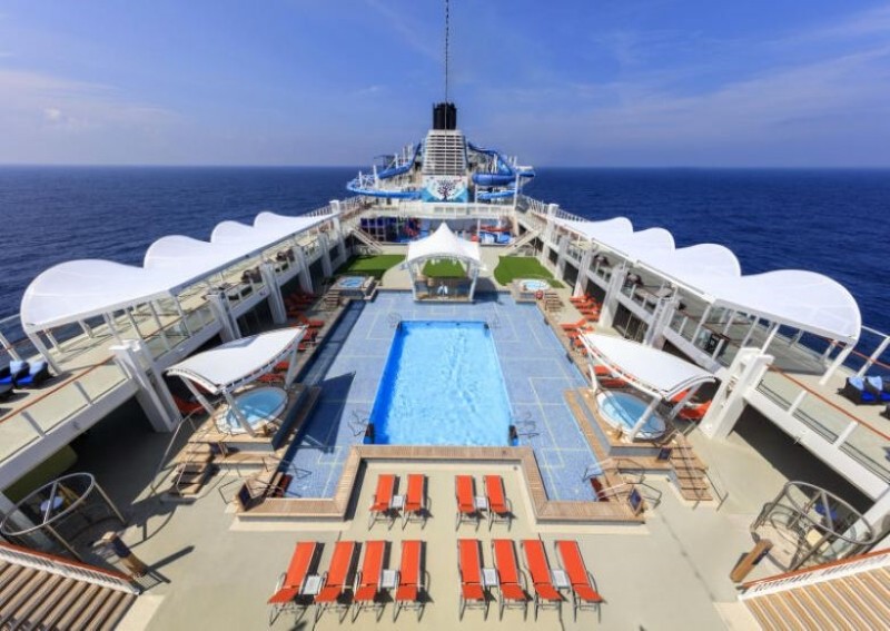 Cruise companies receive thousands of bookings within days