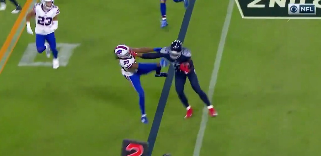 Derrick Henry Unleashed The Meanest Stiff Arm Of The Year And Sent Josh Norman Flying