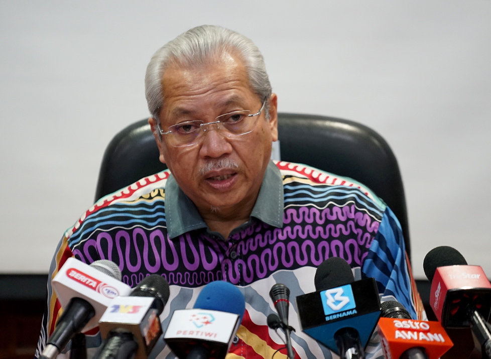Umno cannot progress alone: Annuar