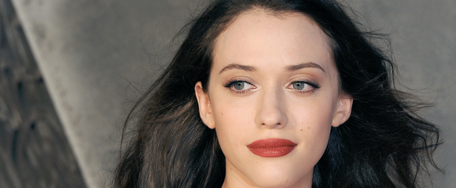 Kat Dennings Is Telling Billie Eilish’s Body Shamers To ‘F*ck Right Off’