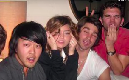 Miley Cyrus banned from China for offensive photo