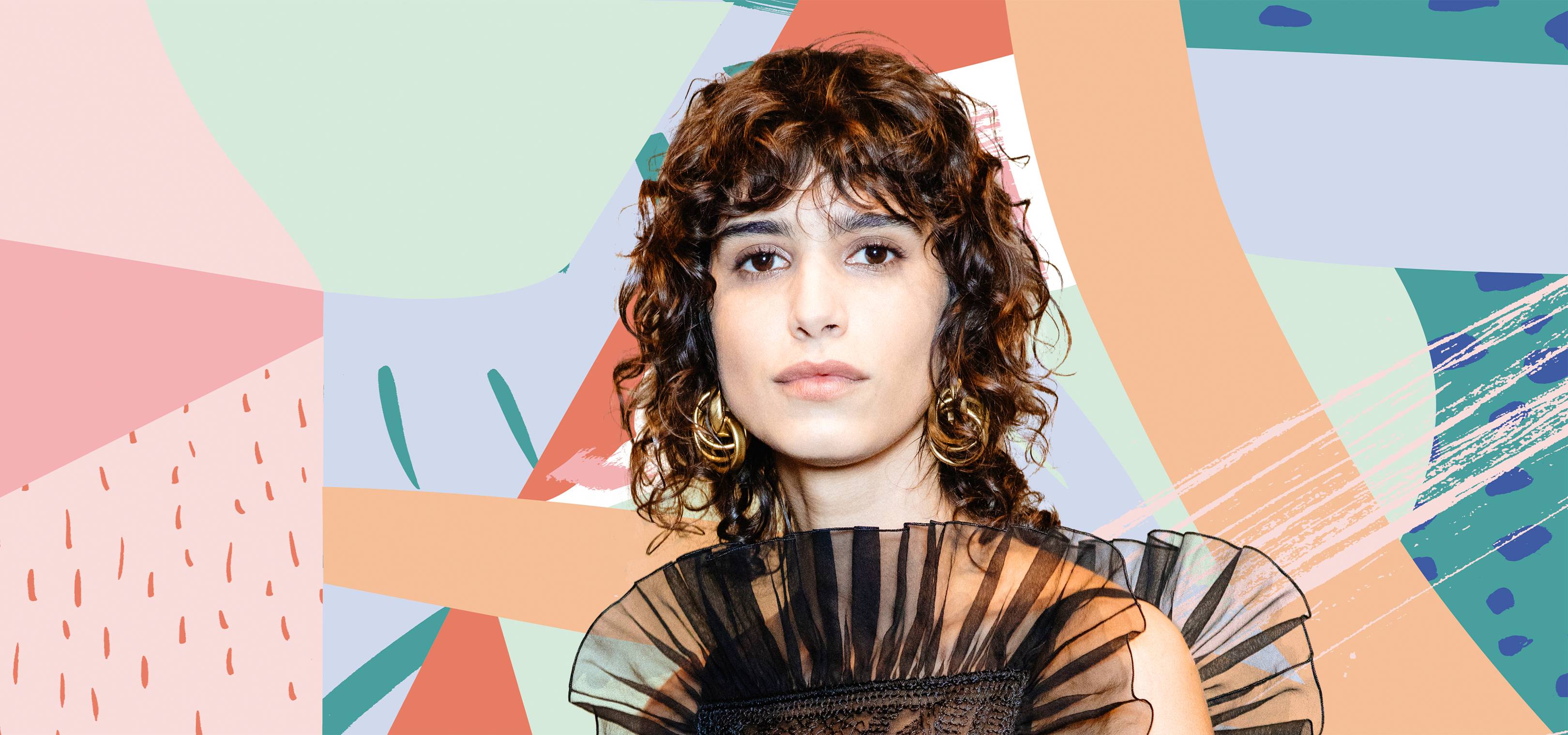 'Hair plopping' is the easiest way to dry your curly hair