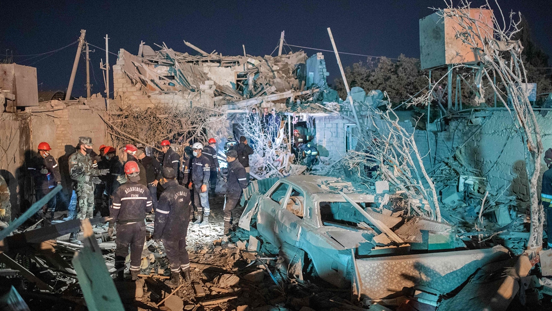 阿塞拜疆称第二大城市遭袭 亚美尼亚否认袭击