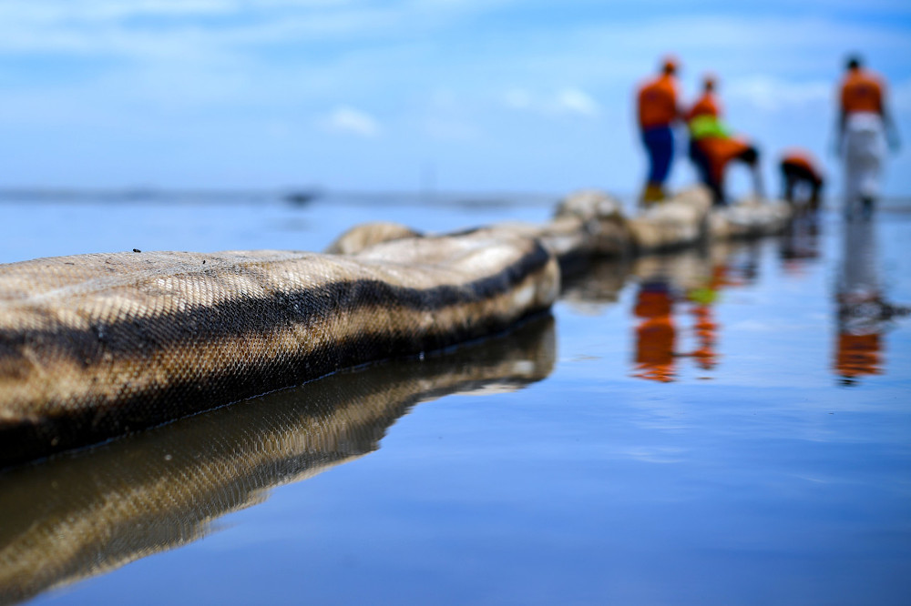 Oil spill at Pantai Cermin: Clean-up works to stop as beach recovers, says N. Sembilan Civil Defence Force director