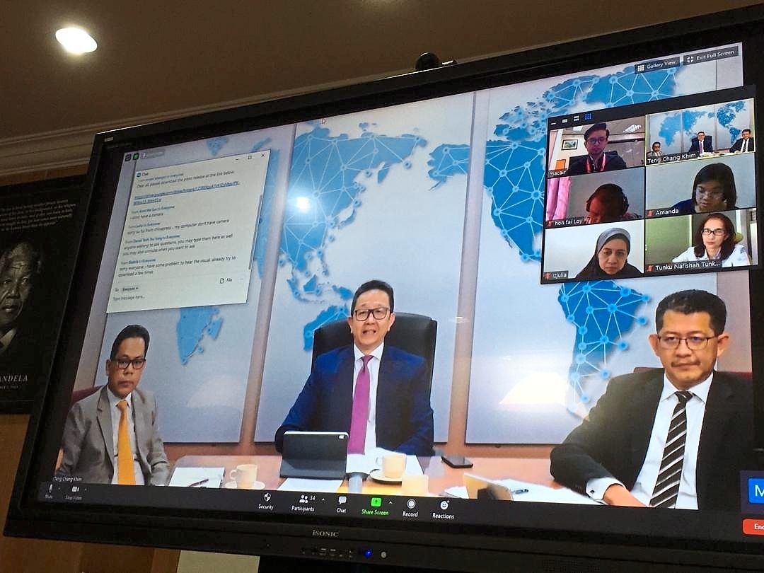 Virtual business summit rises to current challenges