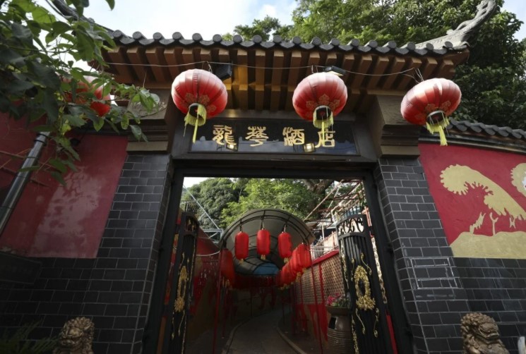 Where Bruce Lee ate the best roast pigeon in Hong Kong