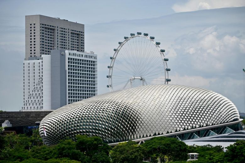 Esplanade resumes ticketed live performances with Baybeats, Kalaa Utsavam and new lunchtime concert series