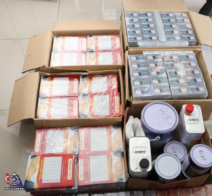 为2500月薪当阿窿跑腿 警捕7青年起红漆借贷簿