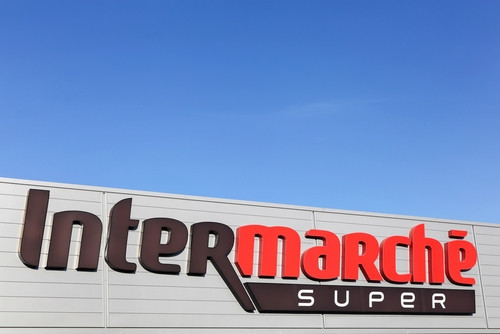 'Sorry Amazon': French supermarket steps up for local booksellers