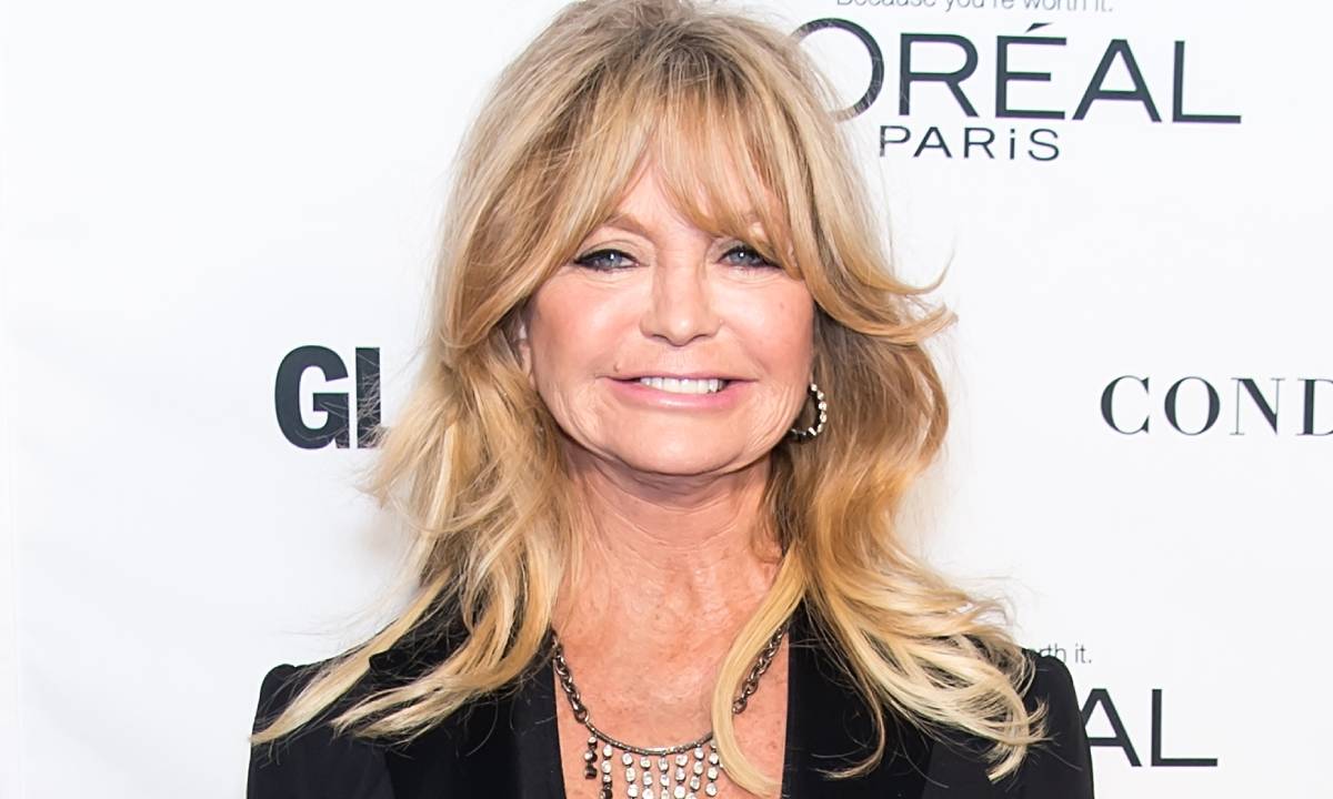 Goldie Hawn's granddaughter Rio is her double in adorable new photo