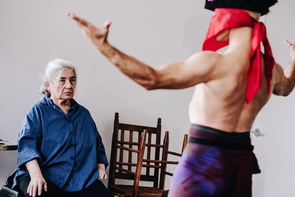 Aileen Passloff, Dancer, Choreographer and Teacher, Dies at 89