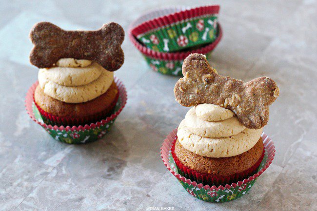 3 easy DIY peanut butter treats for your pup