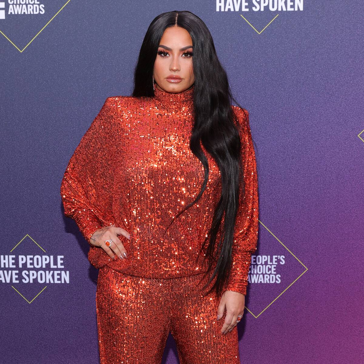 People's Choice Awards 2020 Red Carpet Fashion: See Demi Lovato and More Stars