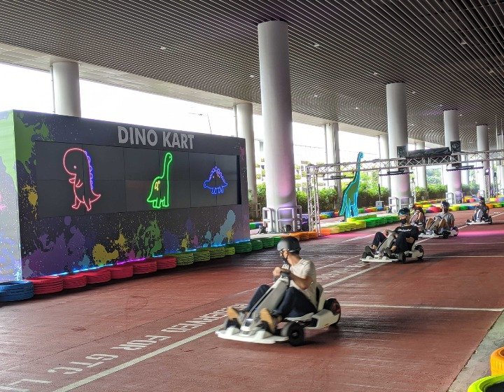 Changi Festive Village: Glamping @ Jewel, Dinosaurs, Snow & More