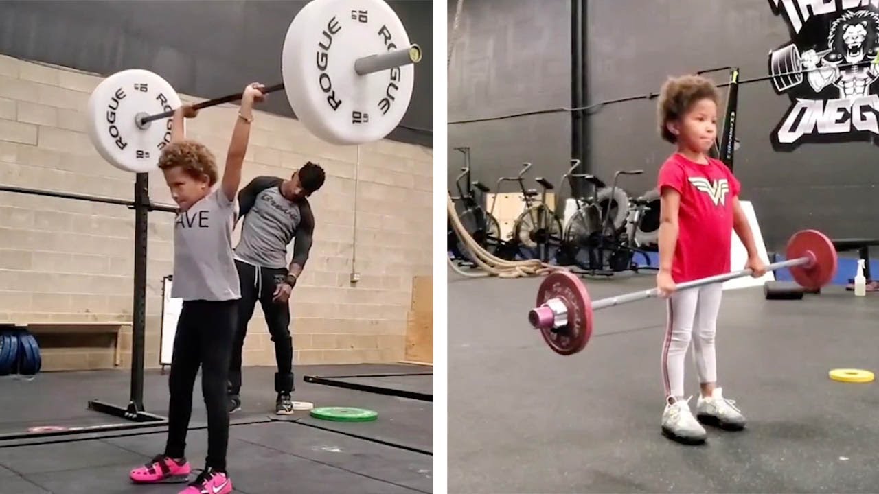 Young Sisters Show Off Impressive Weightlifting Skills
