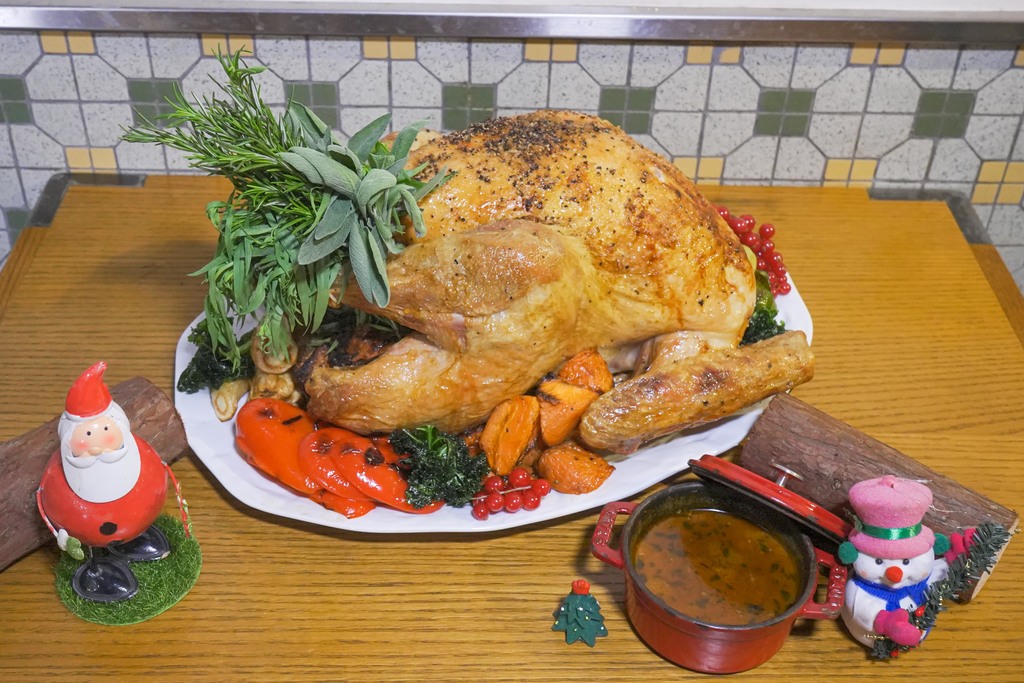 香港逸东酒店Eaton HK普庆餐厅圣诞自助餐＋住宿优惠 任食生蚝／火鸡／热溶芝士／怀旧小食