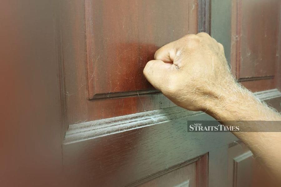 Knock, knock, who's there? No idea!