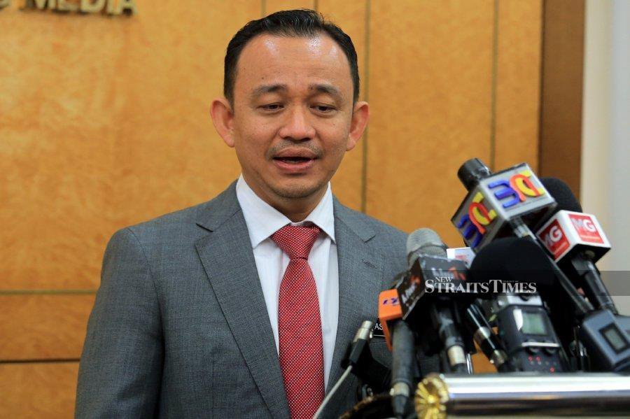 Stop with the confusing SOP, Opposition MPs tell education, women ministries