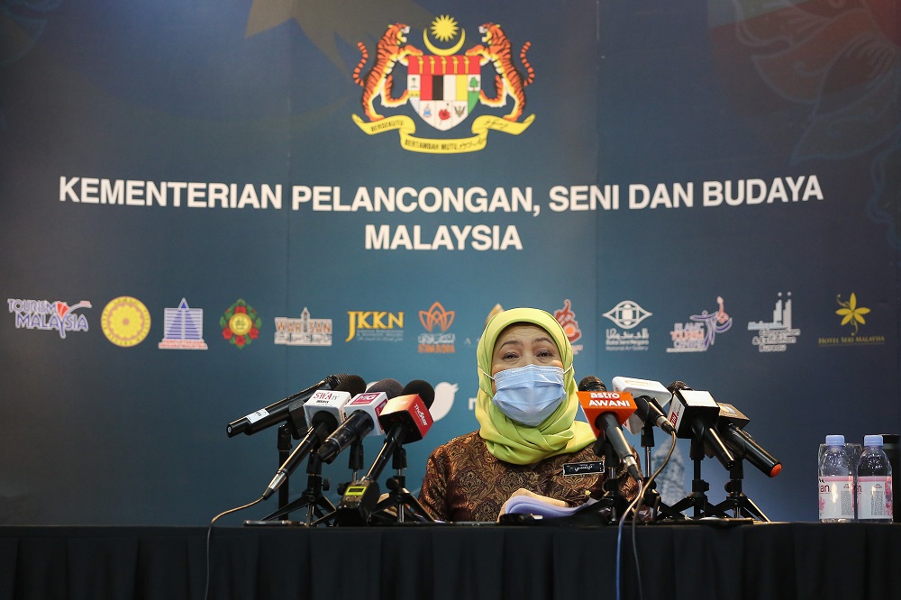 Tourism Ministry vows domestic industry revival with ‘travel bubble’ after over 200 hotel, operators closed shop