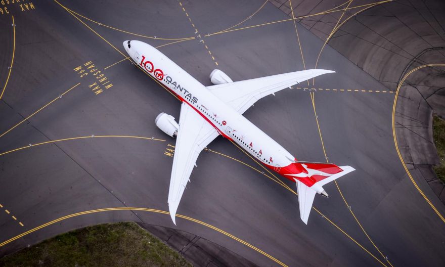 Qantas to require Covid-19 vaccination for international travellers