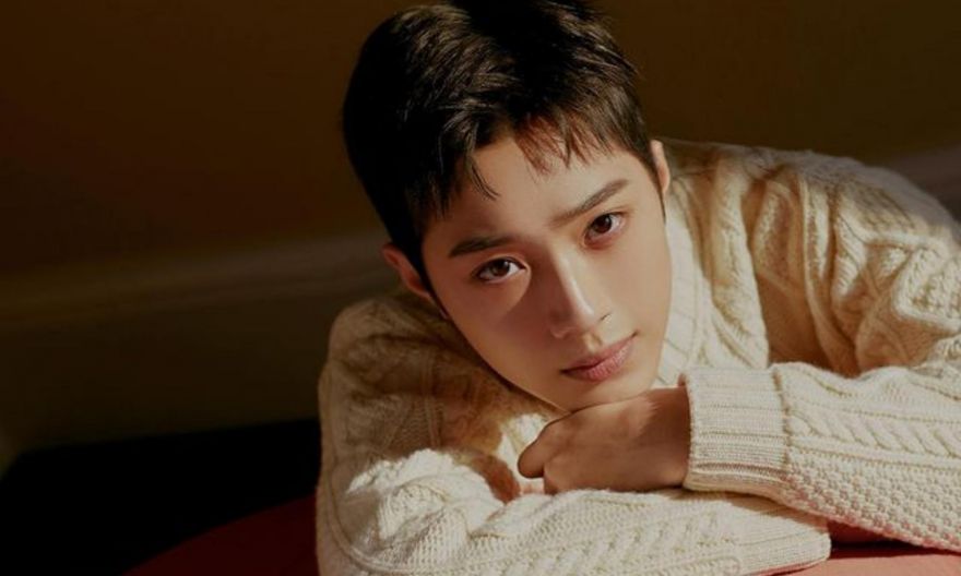 Taiwanese idol Lai Kuan-lin apologises for smoking and spitting