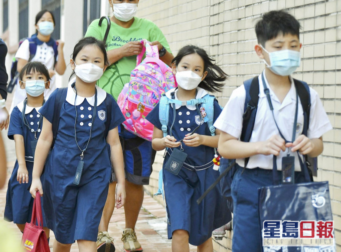杨润雄：下周一将全港停课消息错误 吁勿挑动不安