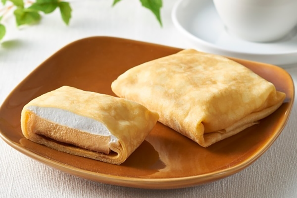 日本便利店新出焦糖布丁班戟甜品　烟韧可丽饼＋鸡蛋布甸夹心！