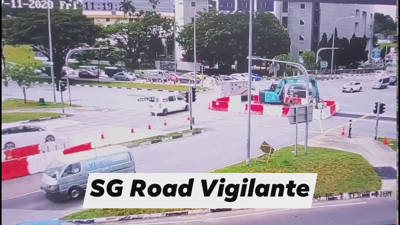 bishan street & marymount road motorcylist fail to check for incoming traffic