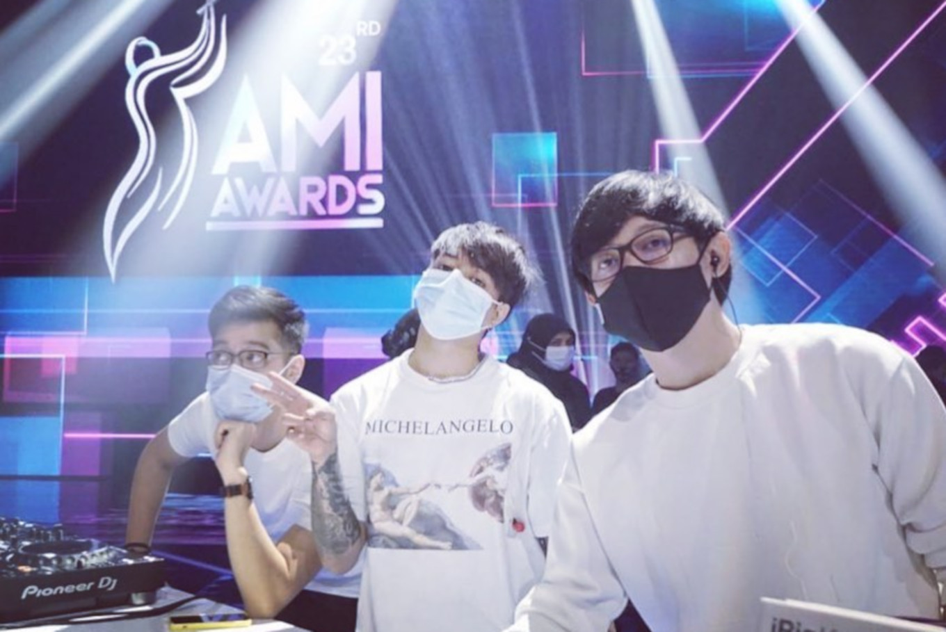 NOAH, Weird Genius win big at 2020 AMI Awards