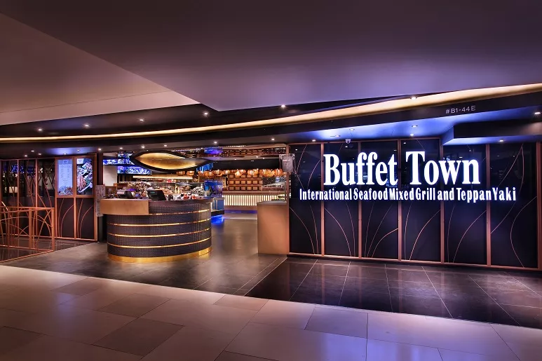 Buffet Town in Raffles Place is Now Halal-Certified; Pricing for Christmas & New Year Out